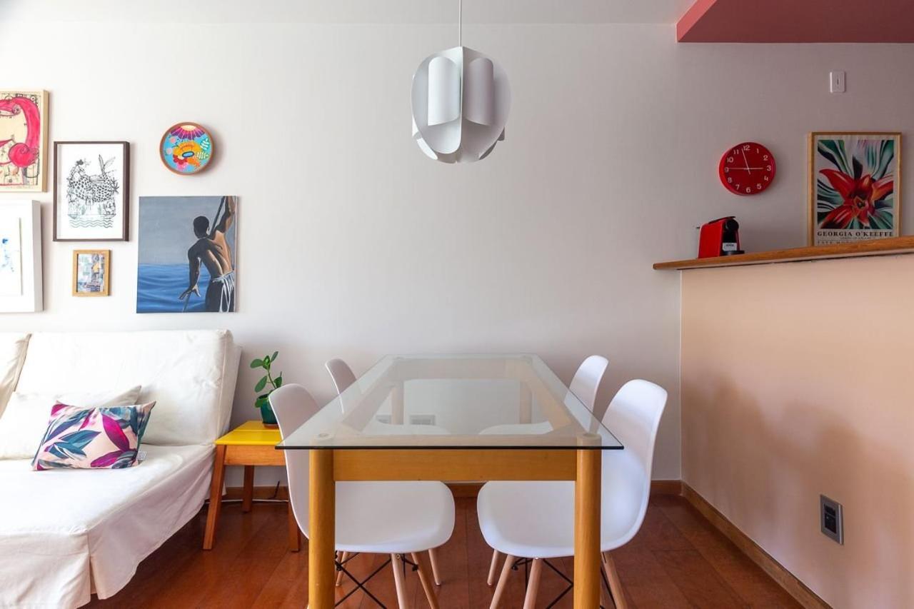 Apartment Curtaipanema: Flat Qd C/varanda Piscina Vaga Rio de Janeiro
